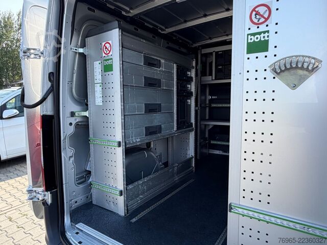 Kastenwagen MERCEDES-BENZ Sprinter 314 AUTOMATIK NAVI DISTRONIC KAMERA LED