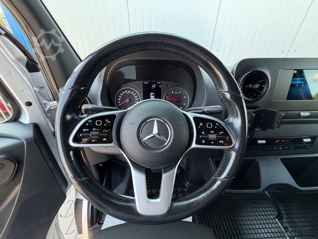 Kastenwagen MERCEDES-BENZ Sprinter 314 AUTOMATIK NAVI DISTRONIC KAMERA LED