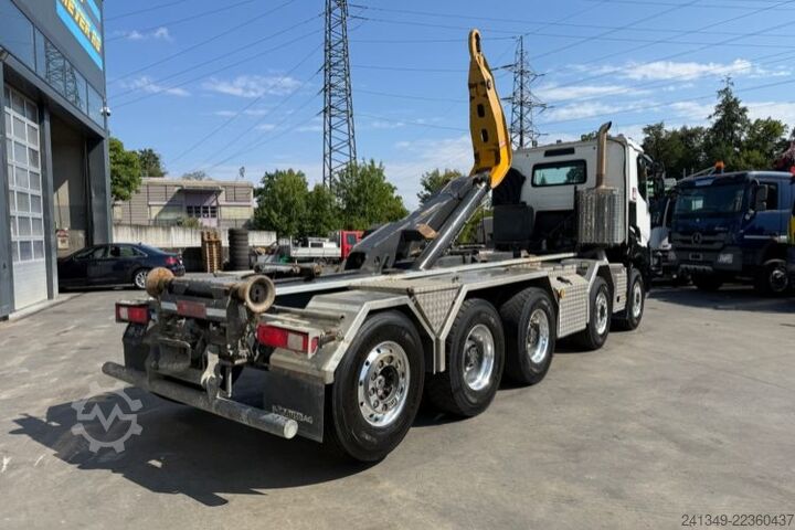 Abrollkipper RENAULT C520 10x4 Moser