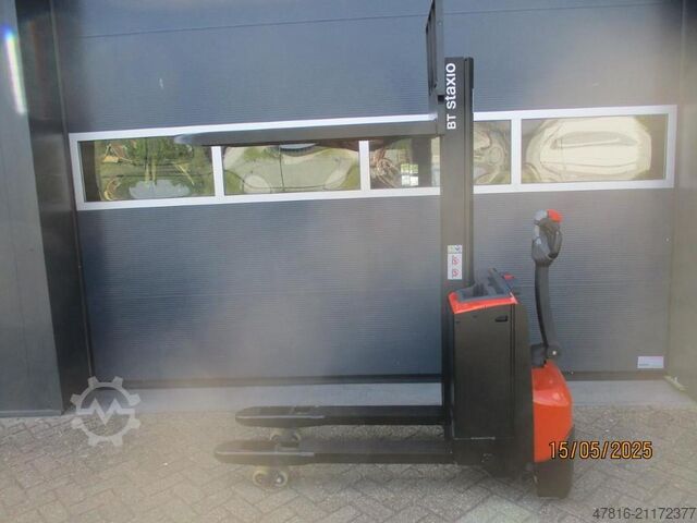 Hochhubwagen BT SWE 080L