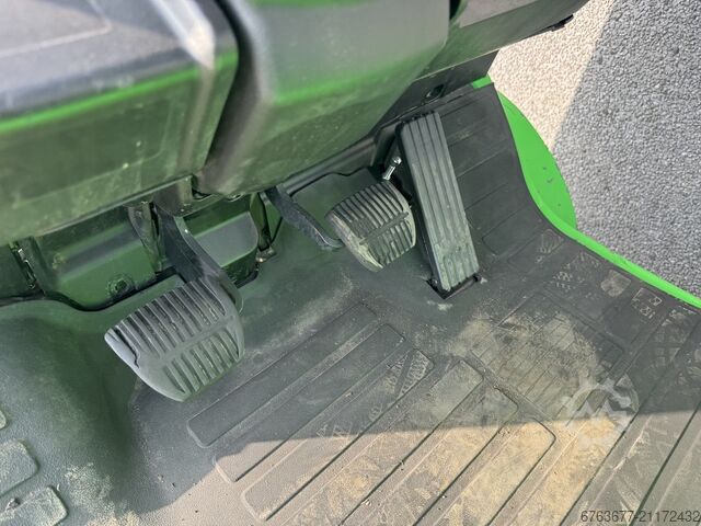 Cesab M325D Triplex 470 Freelift / Seitenschieber / 4. Steuerkreis Toyota Diesel 2015 CESAB M325D Triplo 470 Freelift / Sideshift / 4e functie Toyota Diesel 2015