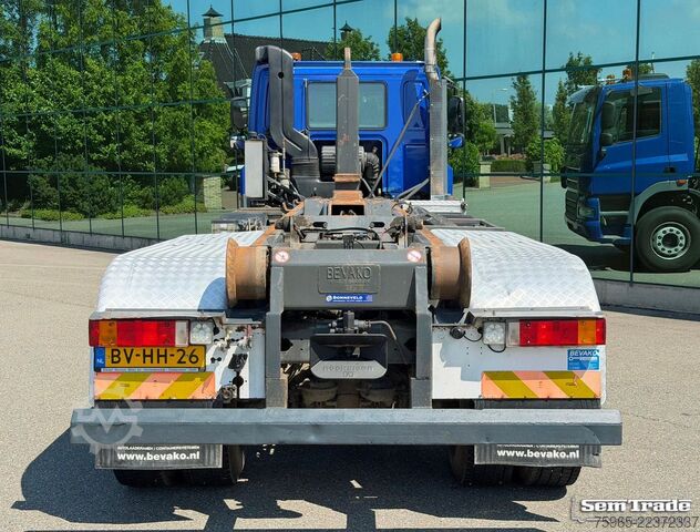 Roll-off tipper truck GINAF X 4241 S 8X4 EURO 5 MANUAL GEARBOX 460 HP ONLY 1