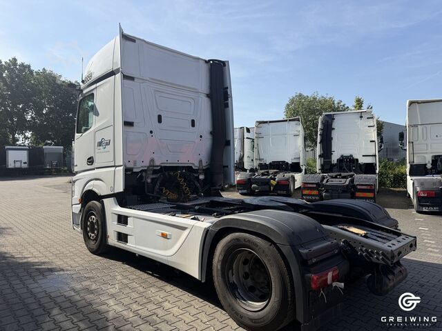 Standard tractor unit MERCEDES-BENZ 1848 LS 4x2 Gigaspace, Retarder, 2 Tank, Standkl