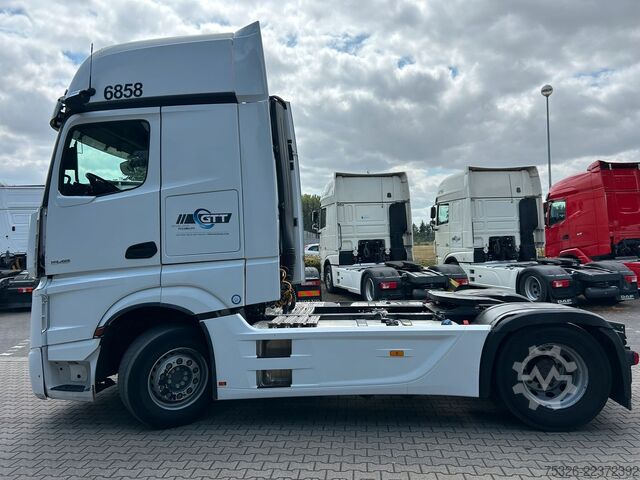 Standard tractor unit MERCEDES-BENZ 1848 LS 4x2 Gigaspace, Retarder