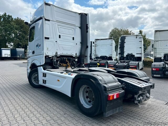Standard tractor unit MERCEDES-BENZ 1848 LS 4x2 Gigaspace, Retarder