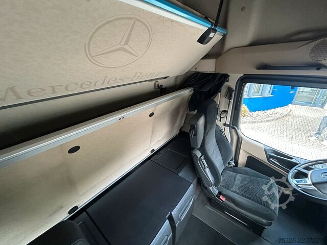 Standard tractor unit MERCEDES-BENZ 1848 LS 4x2 Gigaspace, Retarder