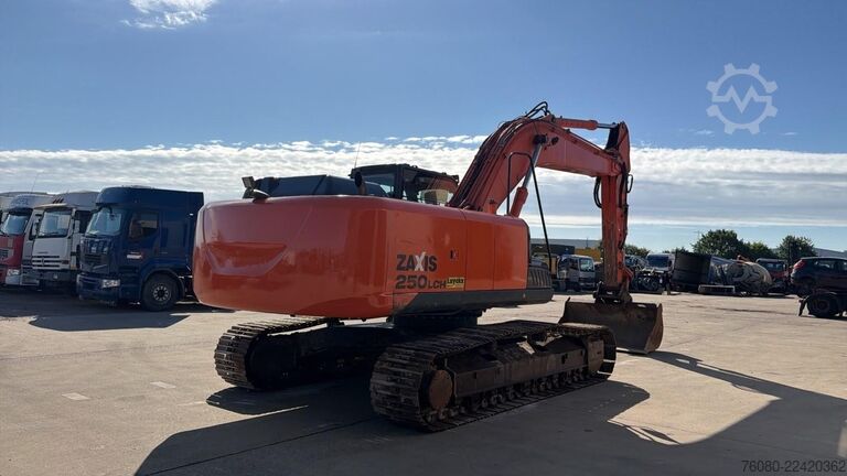 Crawler excavator Hitachi ZX250LCH-5A (AIRCO / 6.868 HOURS / BELGIAN MACH...