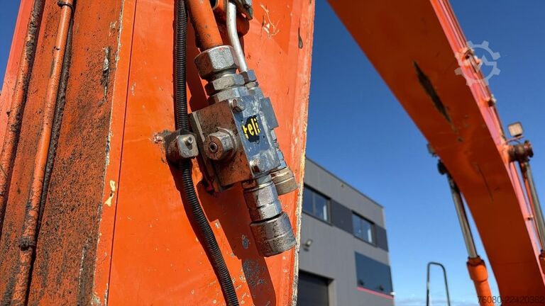 Crawler excavator Hitachi ZX250LCH-5A (AIRCO / 6.868 HOURS / BELGIAN MACH...