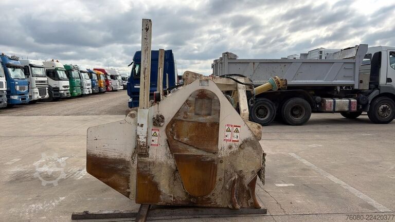 Asphalt recycler Stehr SBF 24 MILLER (INCL FOR 5000€ NEW TEETH / 4670 ...