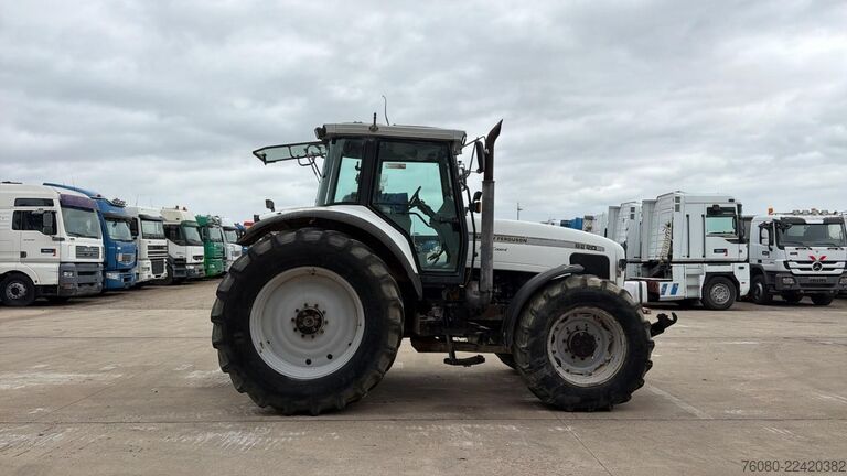 Tractor MASSEY FERGUSON 8220 POWER CONTROL (BELGIAN MACHINE / AIRCO / F...