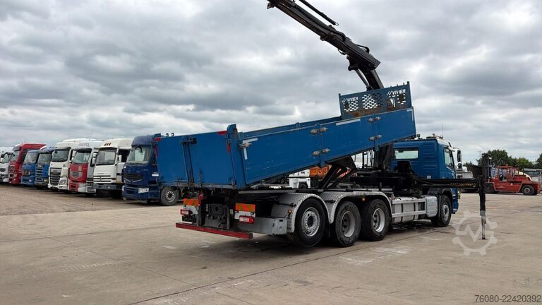 Tipper with crane Volvo FMX 460 (BE TRUCK / EURO 6 / 8X4 / TRIDEM / WB ...