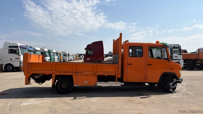 Flatbed Mercedes-Benz 813 D (EX COMMUNAL / BE TRUCK / PARFAIT ETAT / ...