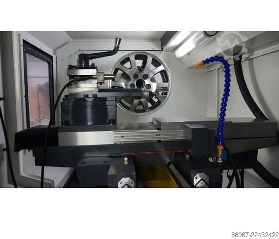 CNC wheel lathe for turning 28-inch rims CORMAK Tokarka CNC do toczenia felg 28 calI