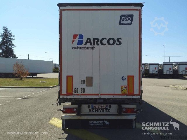 Open semitrailer with tarp Schmitz Cargobull Semitrailer Curtainsider Standard
