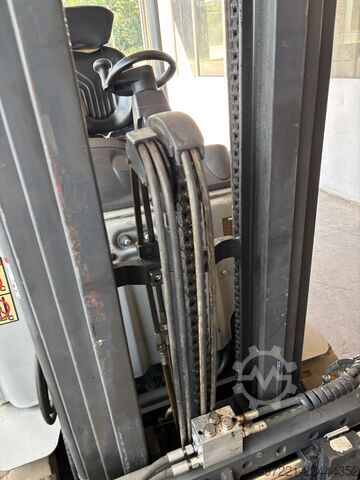 Electric - 3 wheels Still RX20-20