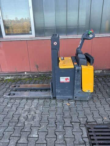 Pallet Stackers Jungheinrich ERD 220