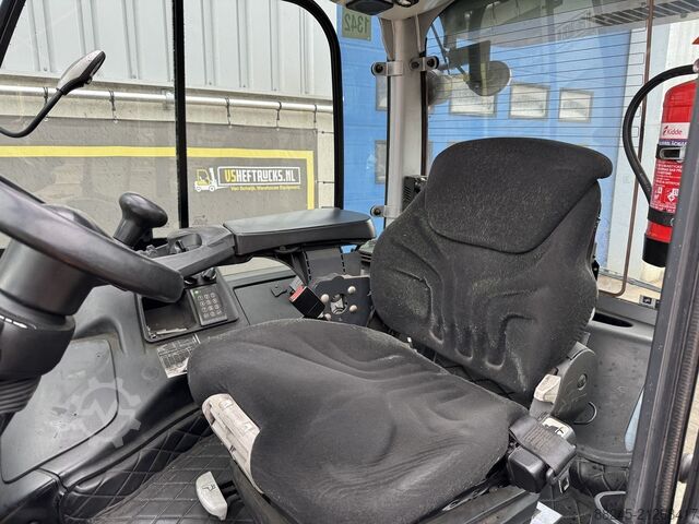 VS-22665 Electric triplex mast forklift Still RX60-50 STILL RX60-50