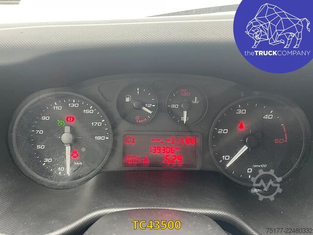 Panel van Iveco Daily 35C15V12 Double cab 7 places