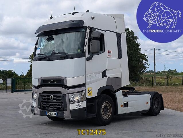 Standard-SZM Renault T 520
