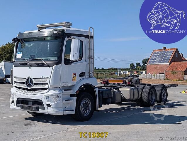 Chassis with cab Mercedes-Benz Actros 2636