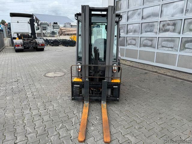 Gabelstapler Jungheinrich EFG 215 / Triplex: 4.25m! / SS / nur 3.298h!