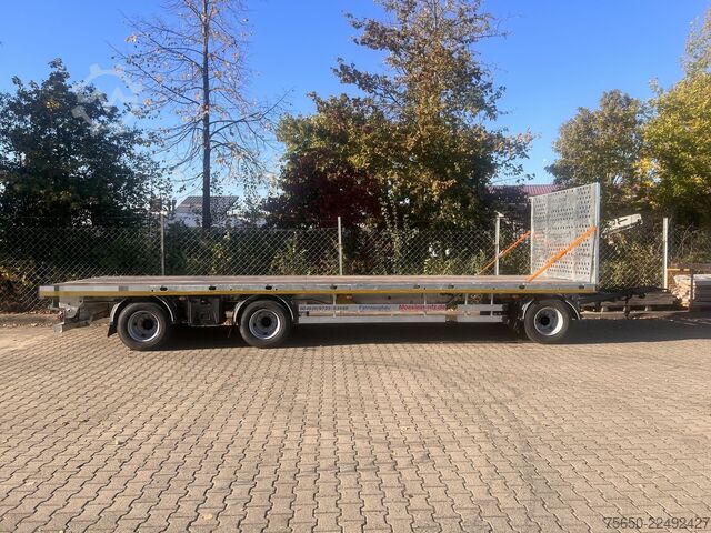 Open trailer Möslein T 3 Plato 8,6 m  3 Achs Jumbo- Plato- Anhänger 8,60 m, Mega