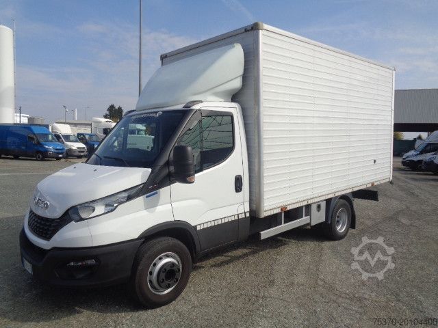 Box van IVECO DAILY 65C16H3.0 - 3750