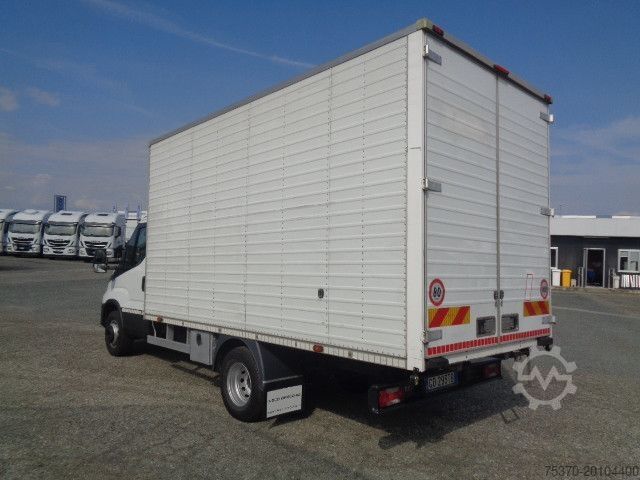 Box van IVECO DAILY 65C16H3.0 - 3750