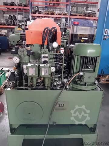 Umformmaschine BLM AST 38 6F.