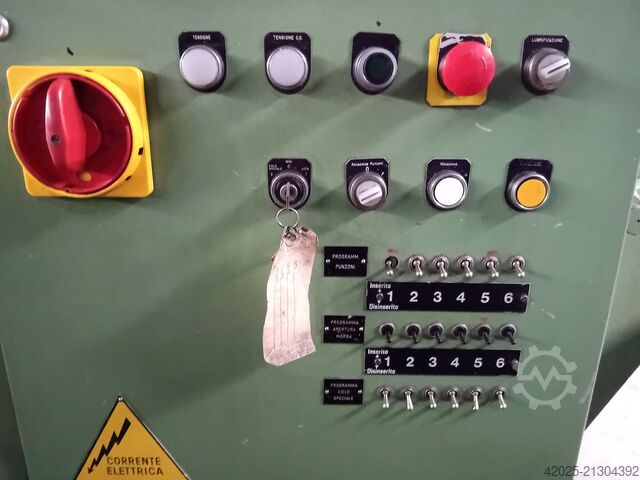 Umformmaschine BLM AST 38 6F.