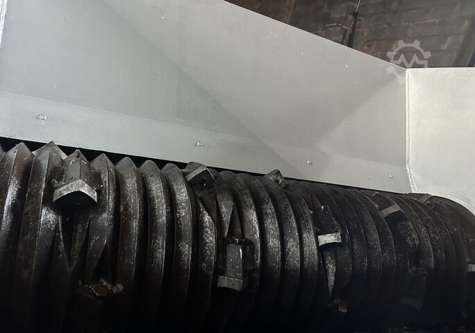 Single-shaft shredder Vecoplan VAZ 1100 XL  30 KW 