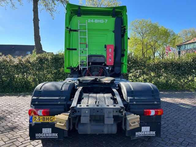 Standard-SZM Mercedes-Benz Actros 1943