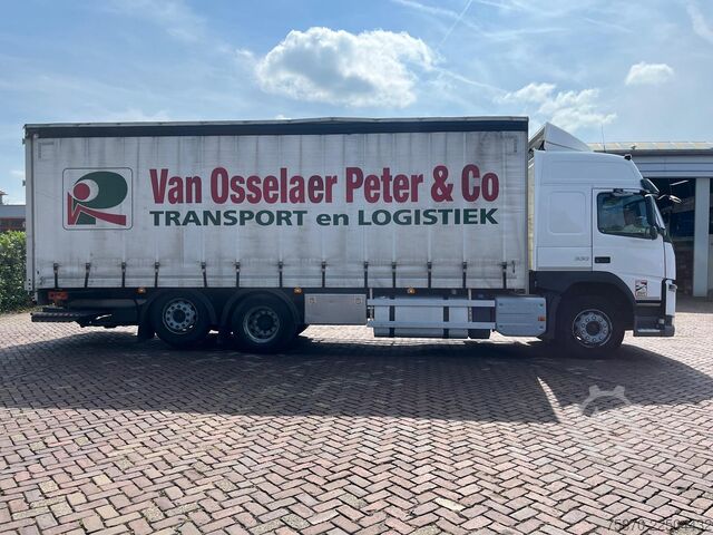 Suitcase Volvo FM 330 VTJ3R