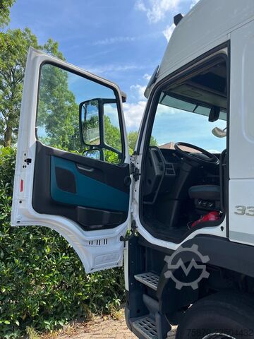 Suitcase Volvo FM 330 VTJ3R