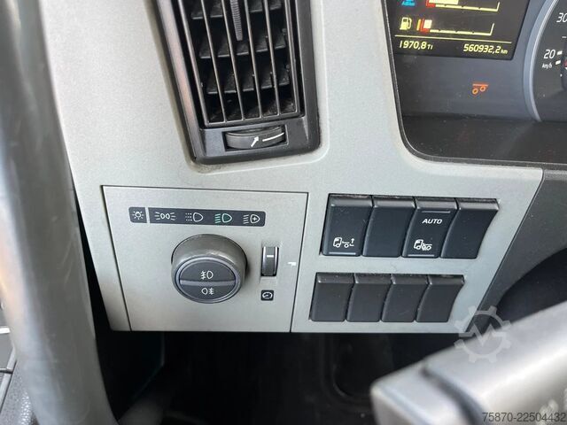 Suitcase Volvo FM 330 VTJ3R