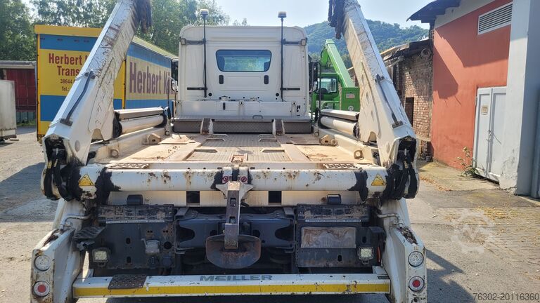 Winterdienstgerät Mercedes-Benz AROCS 2033 Winterdienst Kommunalhydr Sch