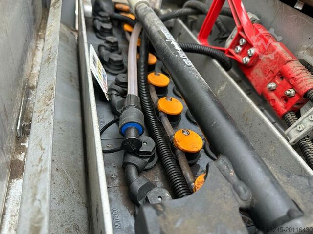 VS-22421 Electric triplex stacker Still EXVSF14 5016mm STILL EXVSF14