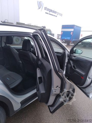 Kleinbus FORD Focus Turnier Active