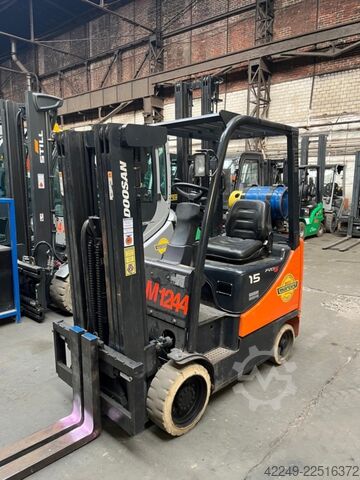 Fork Lift Truck - Gas DOOSAN GC15 S-5