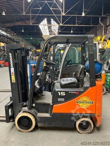 Fork Lift Truck - Gas DOOSAN GC15 S-5