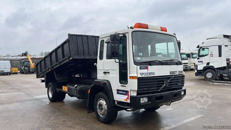 Tipper Volvo FL 6 - 15 (MANUAL PUMP / POMPE MANUELLE / LAMES...