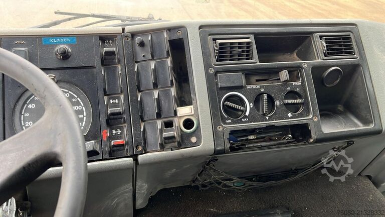 Tipper Volvo FL 6 - 15 (MANUAL PUMP / POMPE MANUELLE / LAMES...