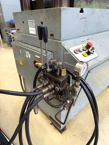 Sample press HESSMERT HYDR