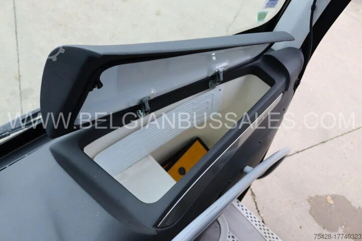 Reisebus Irizar I6 S 13.37/ Lift / Full Option