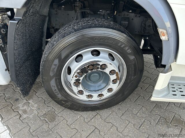 Standard tractor DAF XF 440 FT SC / Tacho V2 / 2 Tanks / Night AC / ...