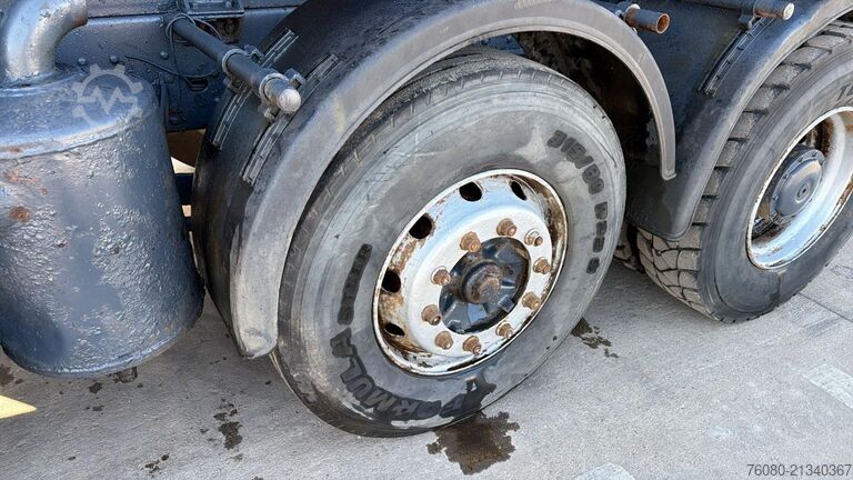 Vacuum truck MAN 26.293 (17000 L / 6X2 / MANUAL PUMP / POMPE MAN...