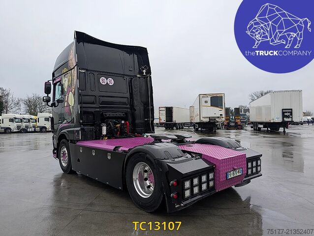 Standard-SZM DAF XF 530