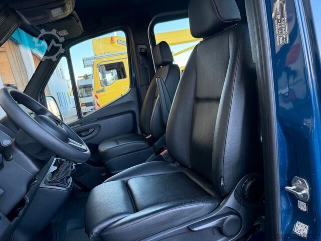 Schiebeplane Mercedes-Benz Sprinter 215 CDI DoKa Klima AHK
