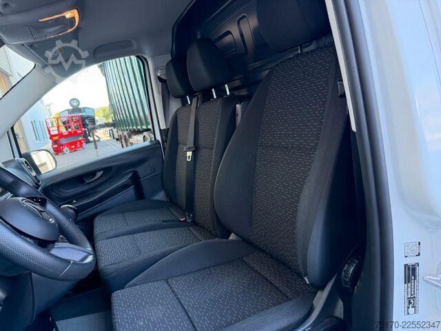 High-roof van Mercedes-Benz Vito 116 CDI Klima Kamera AHK Navi