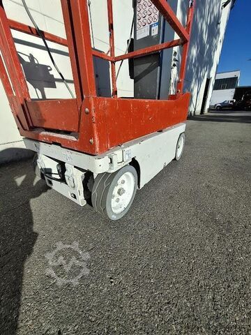 Aerial platform SkyJack SJ16